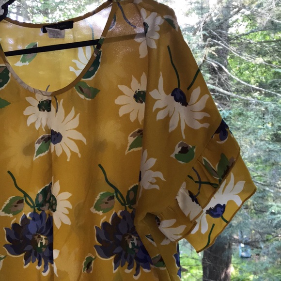 Jennie & Marlis Autumn Tie Blouse yellow with blue flowers size Large - Picture 9 of 14